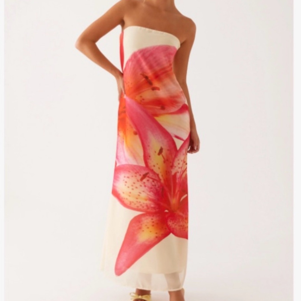 Peppermayo Summer floral dress, never worn. Size small, great condition!